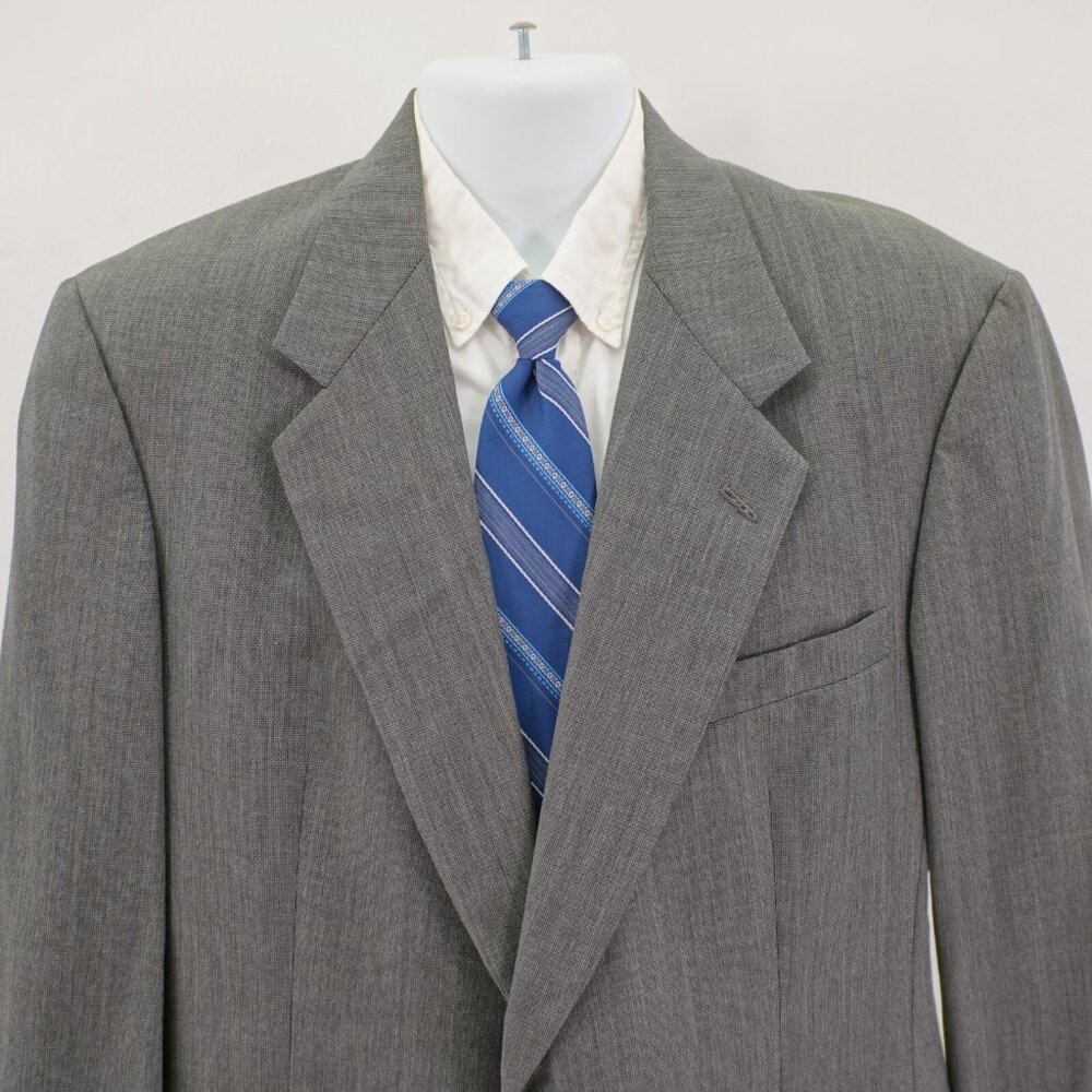 Hart Schaffner Marx Softly Tailored Wool Gray Check 2 Button Sport Coat‎ 42L